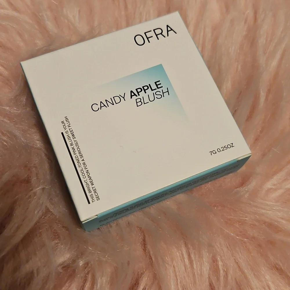 🆕️OFRA Candy Apple Blush